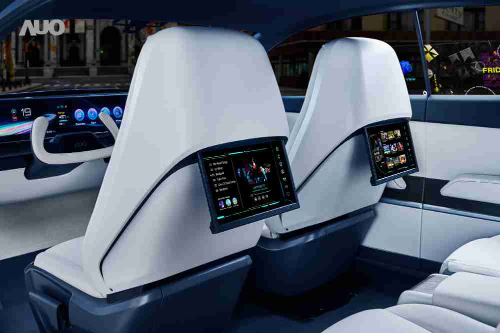 918.COM将于CES 展示全新Smart Cockpit 2024，，可紧密串连使用者多元需求，，，，并革新座舱内部的应用和设计，，带来身历其境且引人入胜的视觉飨宴，，，满足驾乘人员的全方位体验